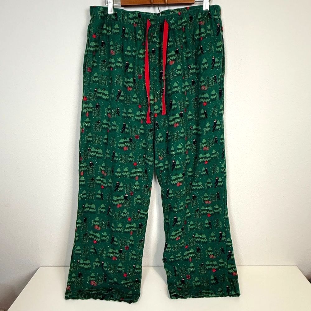 Natural Reflections Flannel Santa Hat Yeti Pajama Pants L